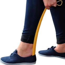 Chausse-pied avec long manche en plastique