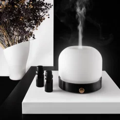 Diffuseur d’huiles essentielles et aide au sommeil Lanaform Eclipse