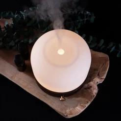 Diffuseur d’huiles essentielles et aide au sommeil Lanaform Eclipse