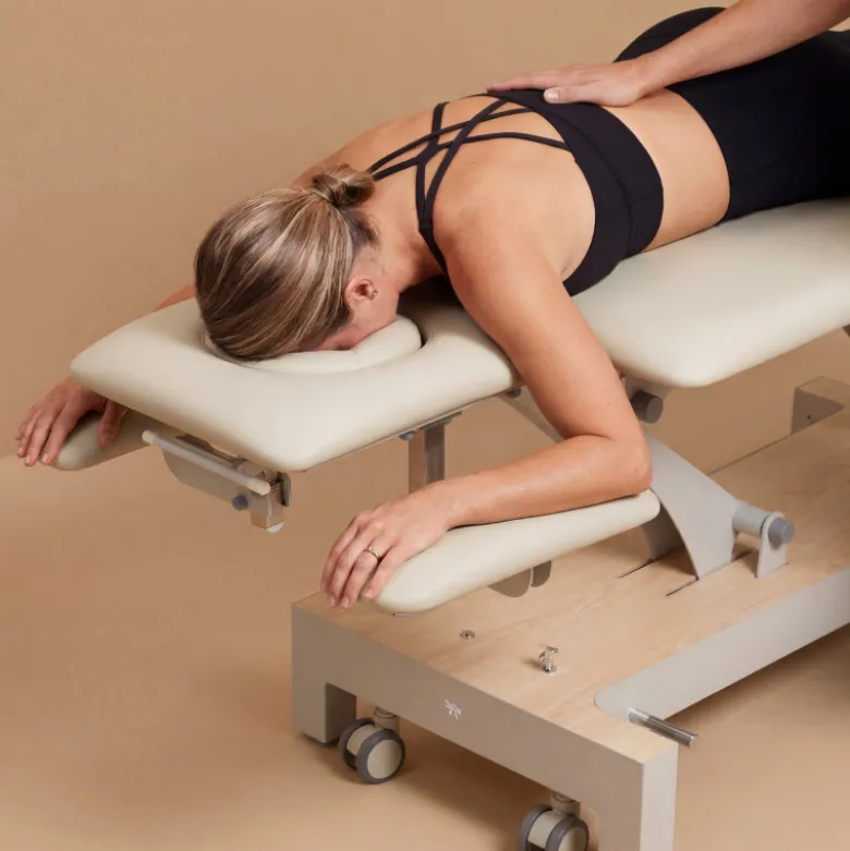 Divan d'examen électrique Naggura' Nuuna 4 Starter Massage