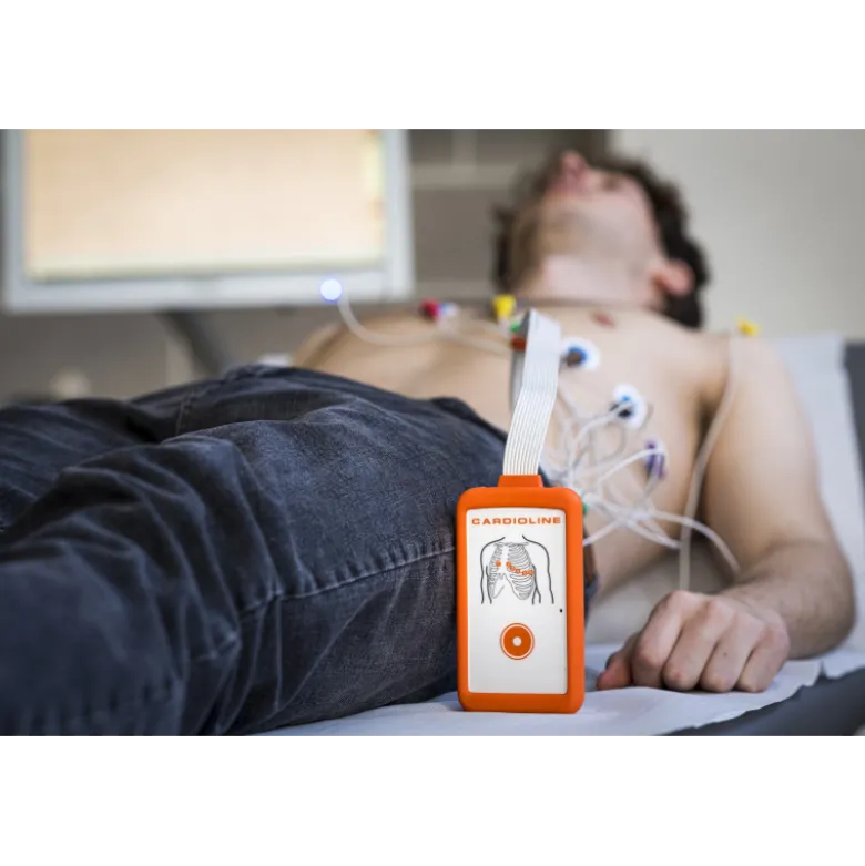 Electrocardiographe ECG Cardioline Touchecg HD+ Bluetooth (12 pistes) pour PC ou tablette Windows