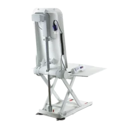 Elevateur de bain avec dossier inclinable Invacare Aquatec Orca