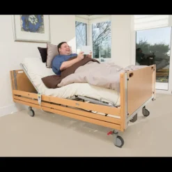 Lit médicalisé Invacare Octave pour personnes à forte corpulence
