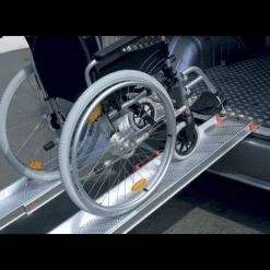 Rampes pour fauteuils roulants et scooters électriques Invacare