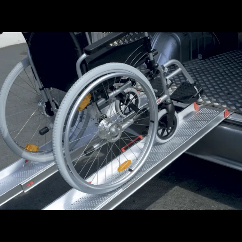Rampes pour fauteuils roulants et scooters électriques Invacare